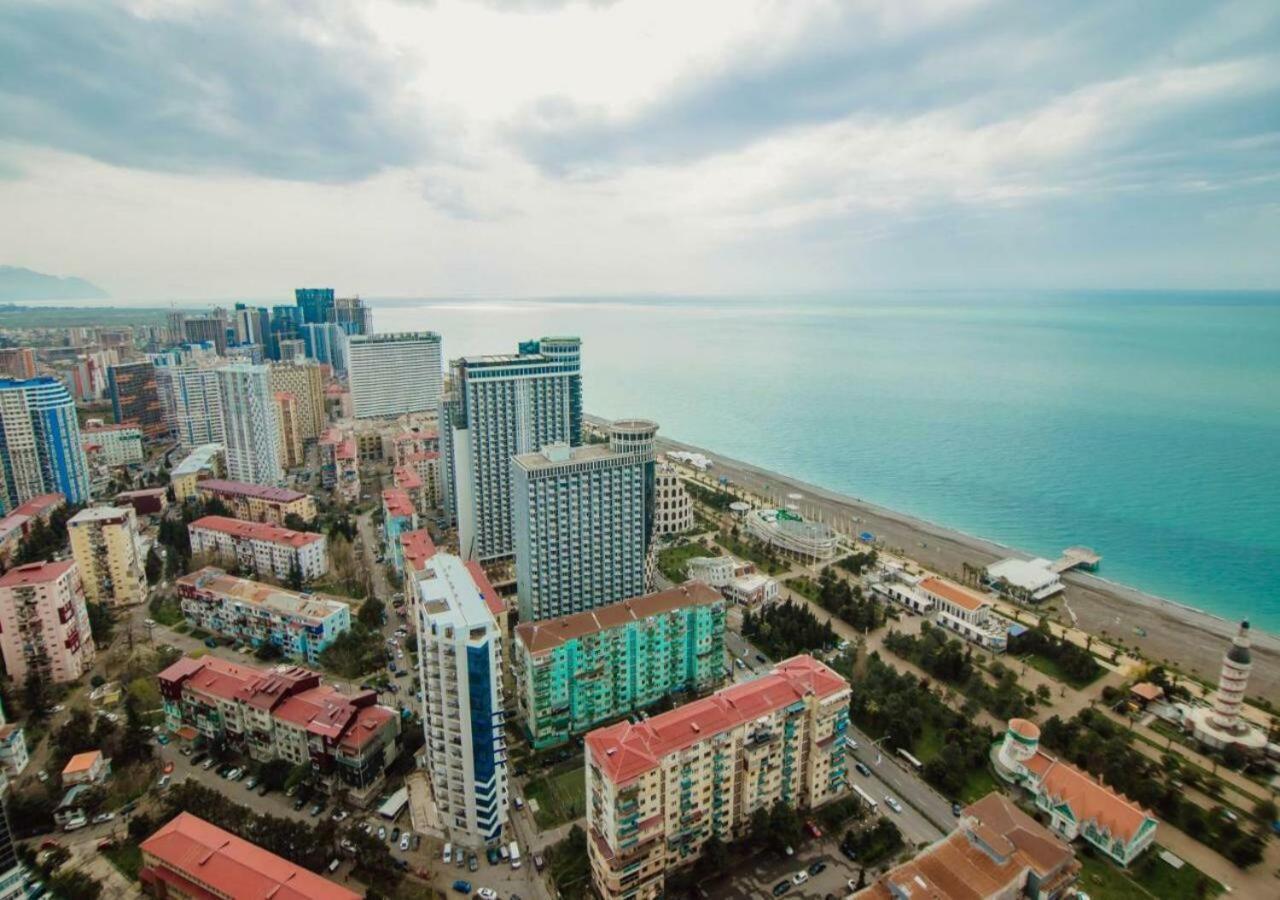 Aparthotel Orbi City Sea View Batumi Exterior foto